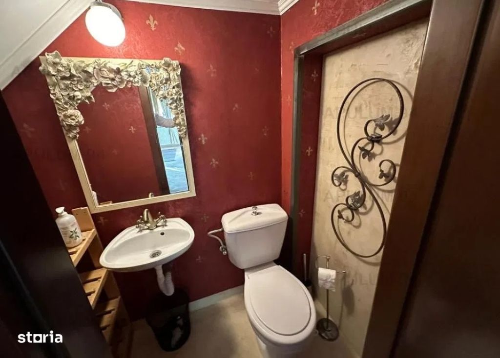 Vilă antebelică din centrul Capitalei, scoasă la închiriat - Imagine 10