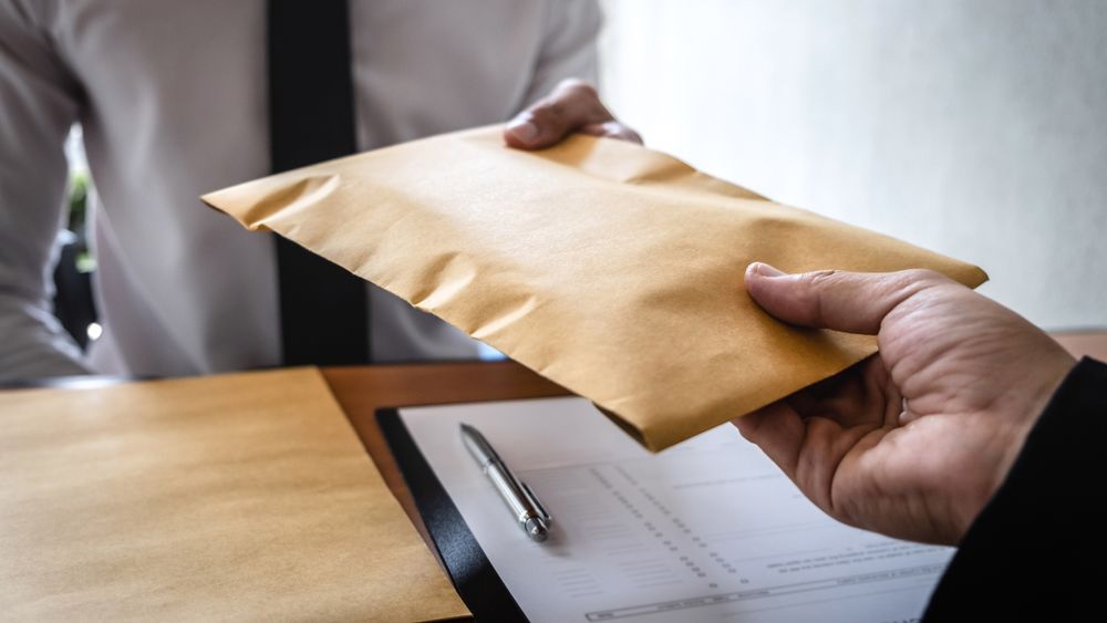 Percheziții DNA: Medicii de la Spitalul Militar, investigați pentru corupție