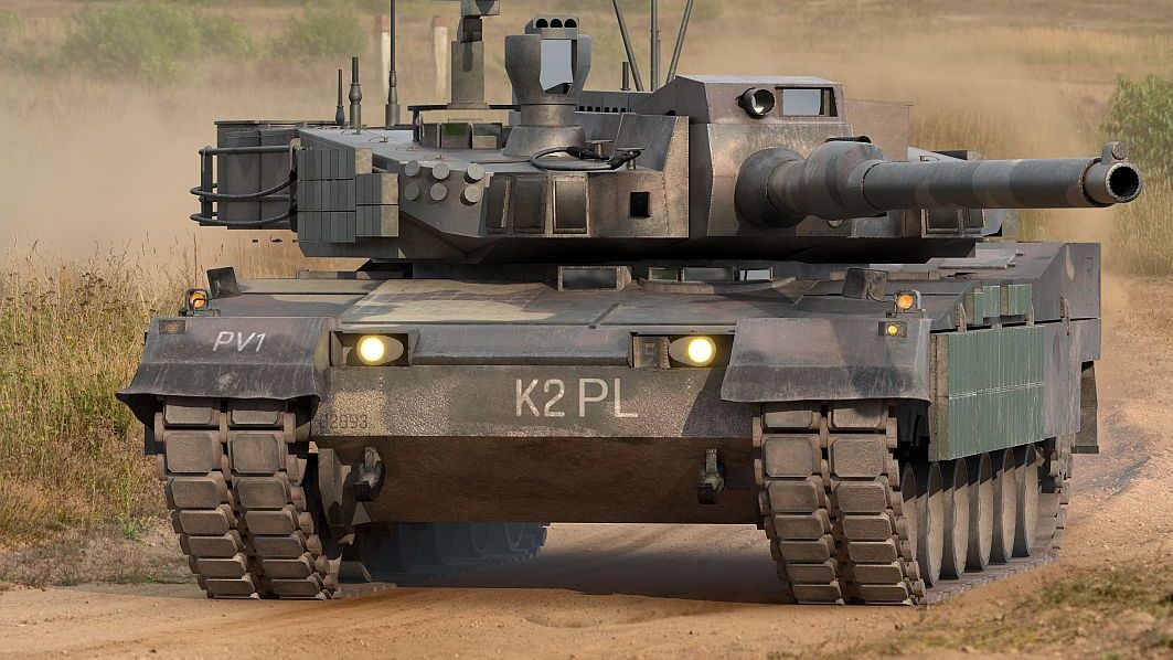 Polonia cumpără aproape 400 de tancuri şi obuziere din Coreea de Sud