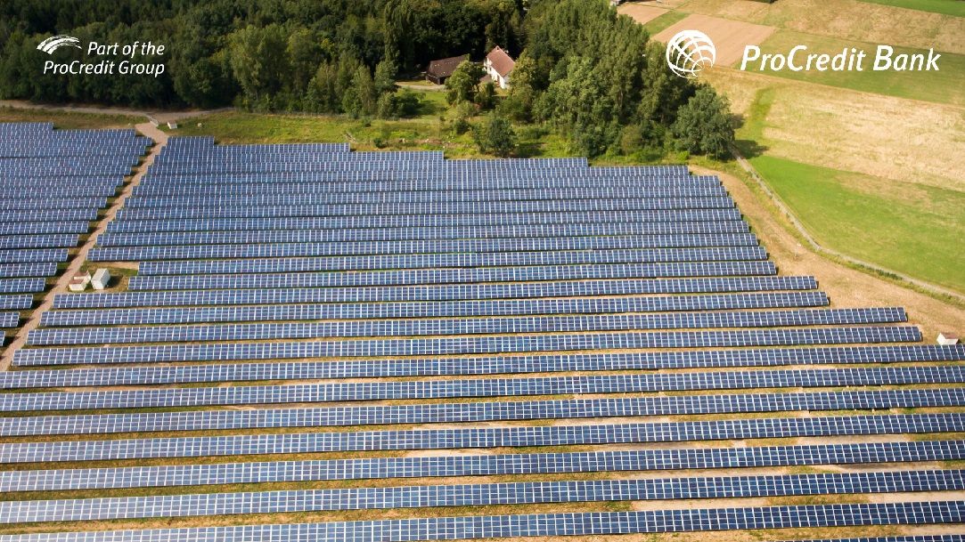 Investiții în parcuri fotovoltaice: Finanțare de 3,4 milioane de euro pentru construirea a două parcuri în Prahova