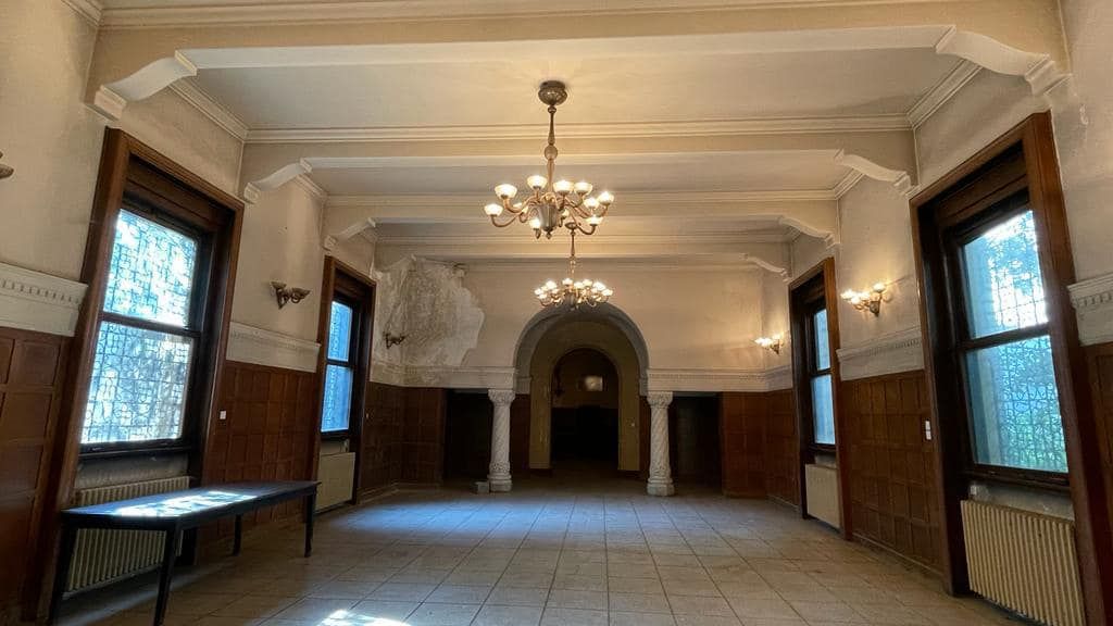 Așezămintele Brătianu vor fi consolidate și restaurate. Clădirea va deveni bibliotecă