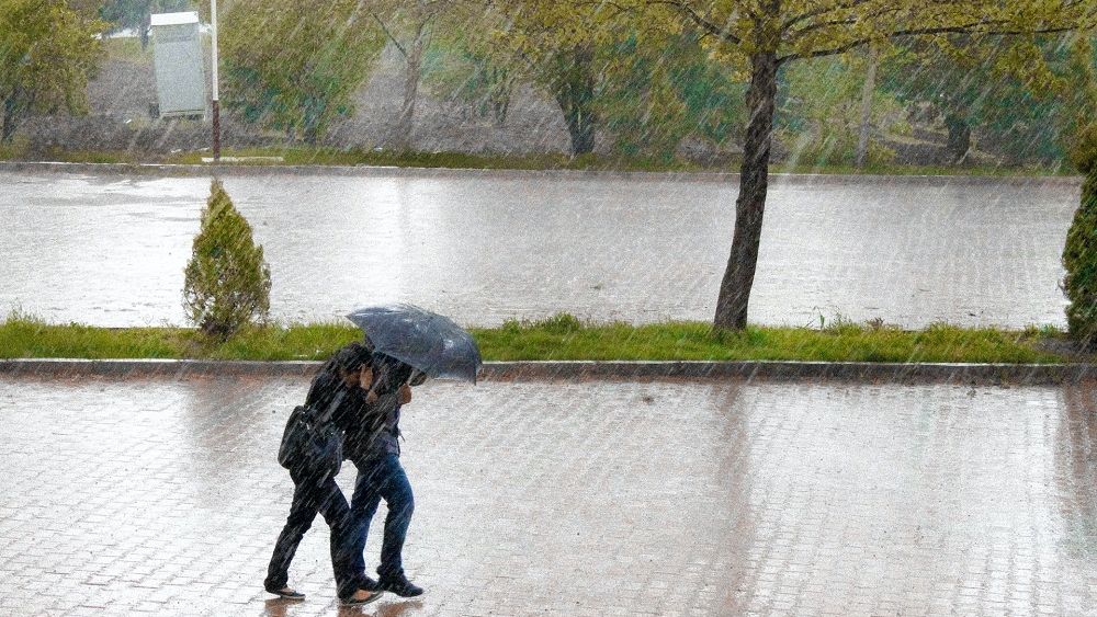 Avertizare meteo de vreme rea în mai multe județe. Litoralul e cel mai afectat