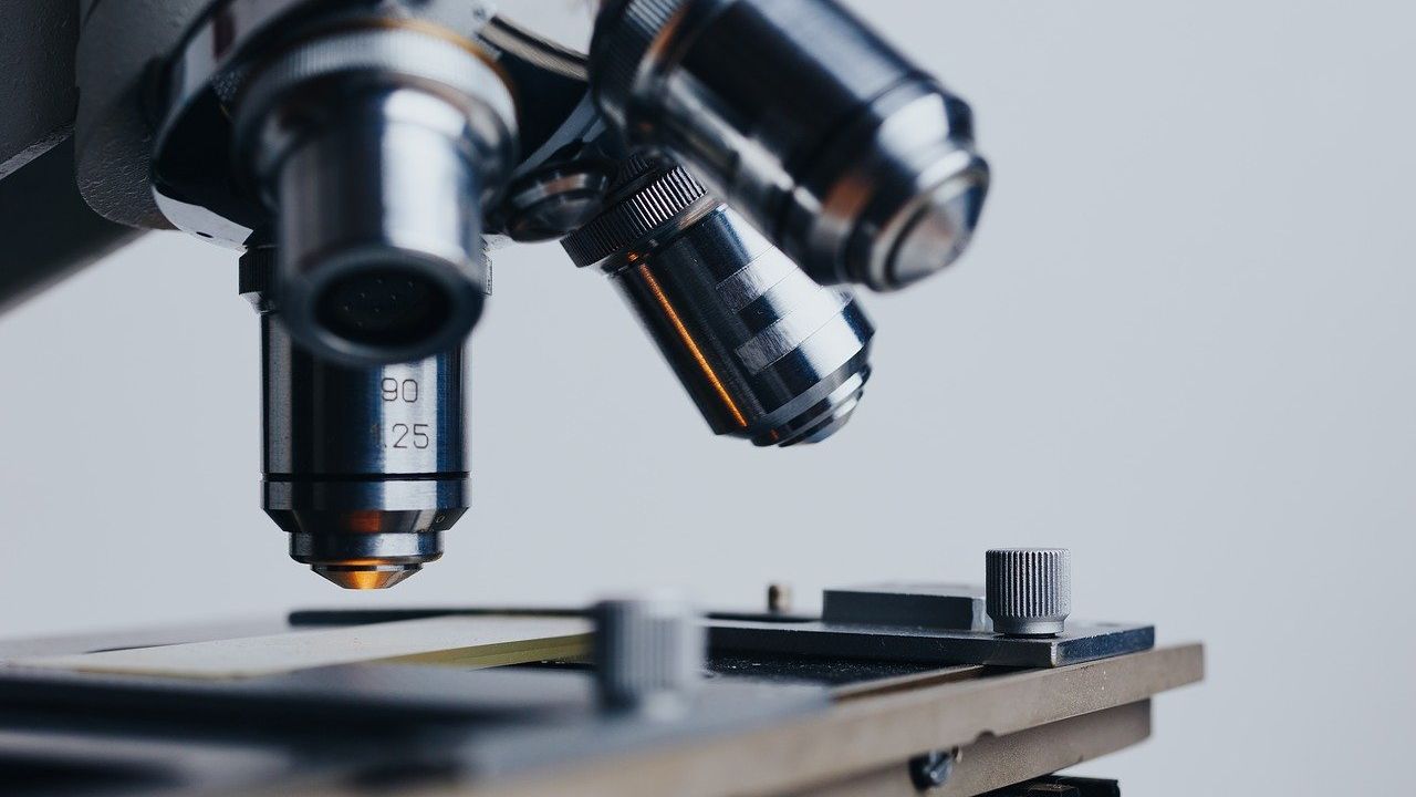 Suceava | Laboratorul pentru diagnosticarea infecției cu COVID-19 a devenit funcțional