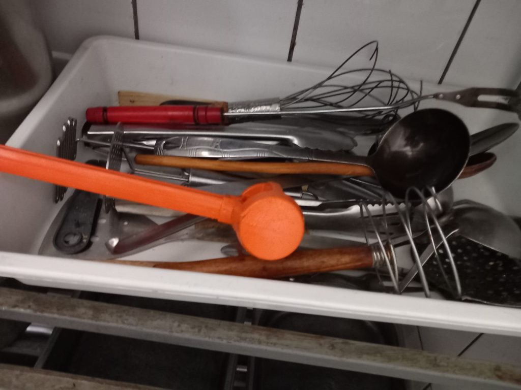 Piedone a luat la rând spitalele din București. Ce nereguli au fost găsite și ce amenzi s-au dat - Imagine 39