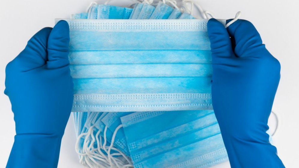 UE verifică vânzările online de măşti şi geluri dezinfectante și avertizează asupra "remediilor miraculoase"