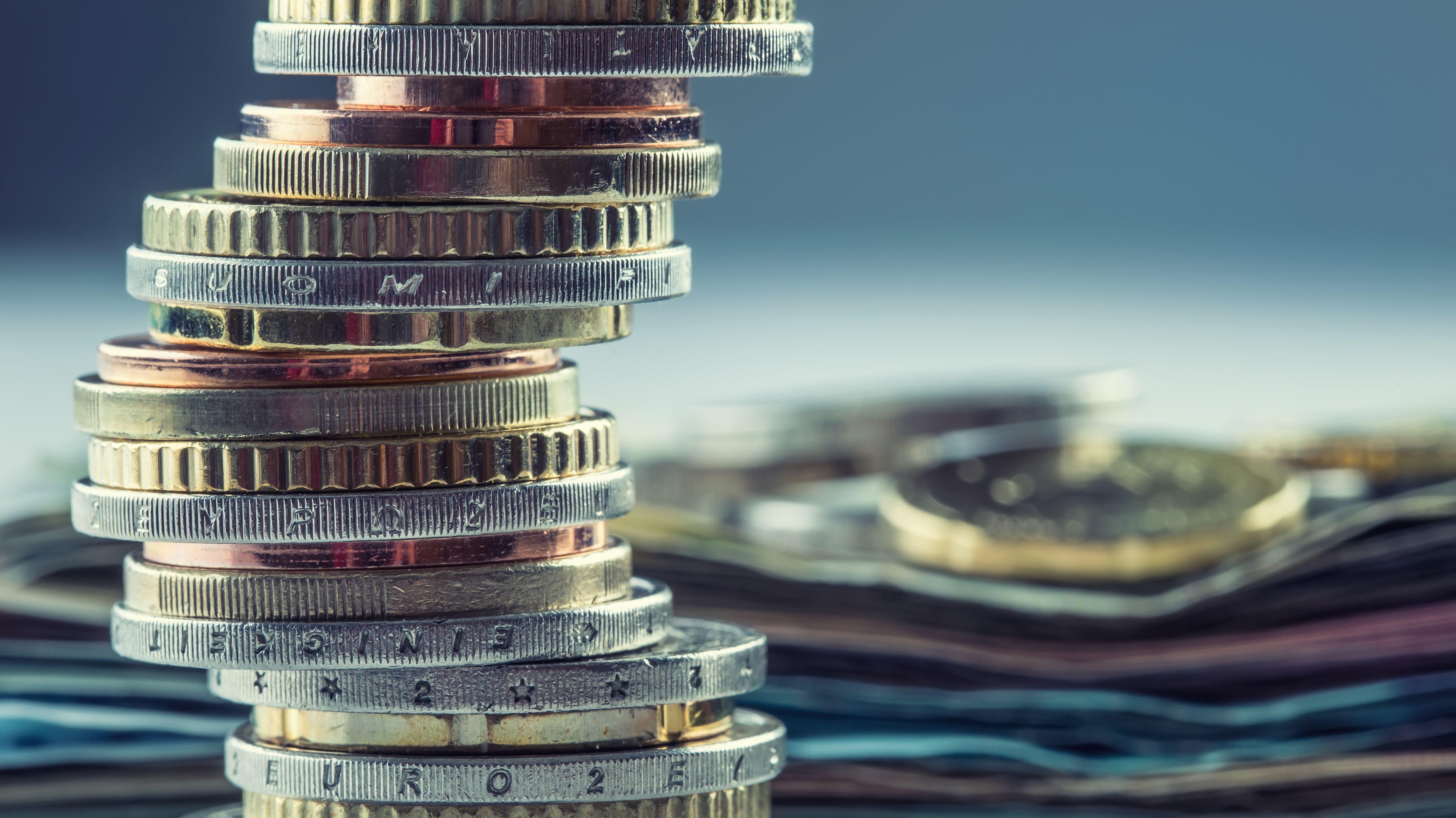 Dividende neîncasate din anii '90 | O nouă metodă prin care românii sunt înșelați de brokeri fictivi