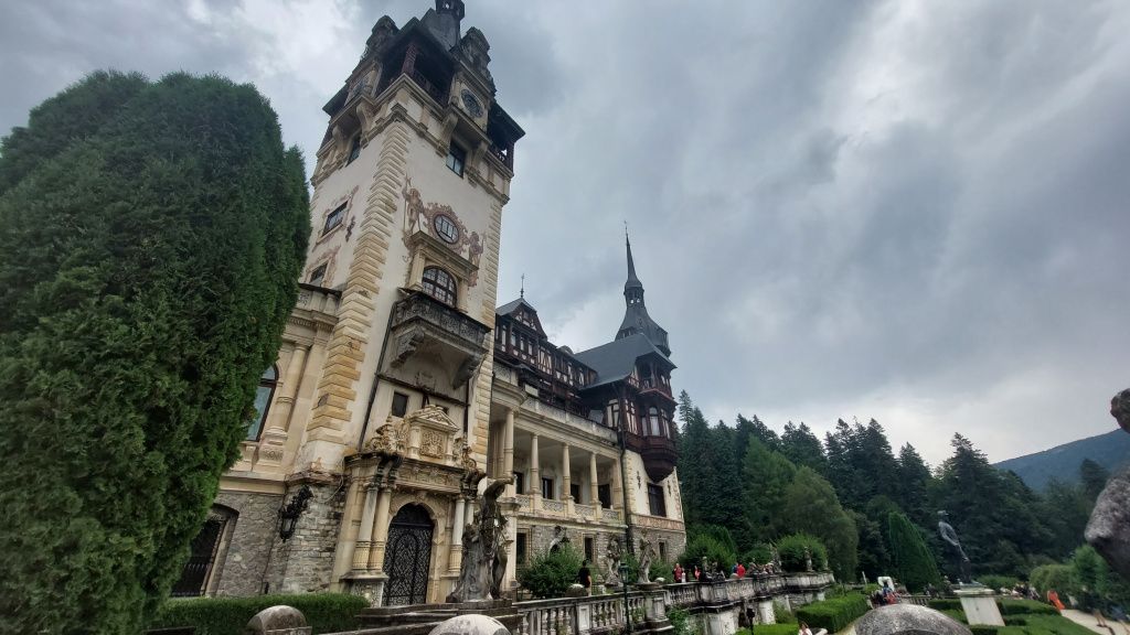 GALERIE FOTO | O vizită la Domeniul Regal Peleș. Cum arată șantierul noii unități de cazare ș - Imagine 88