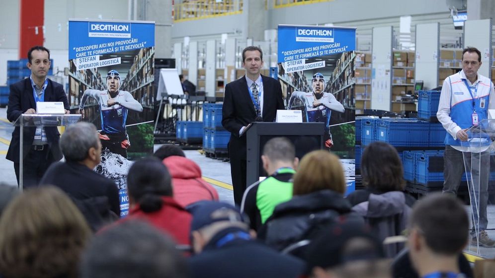 Tinta Decathlon: peste 50 de magazine in Romania. Cum influenteaza traficul din Bucuresti strategia retailerului?