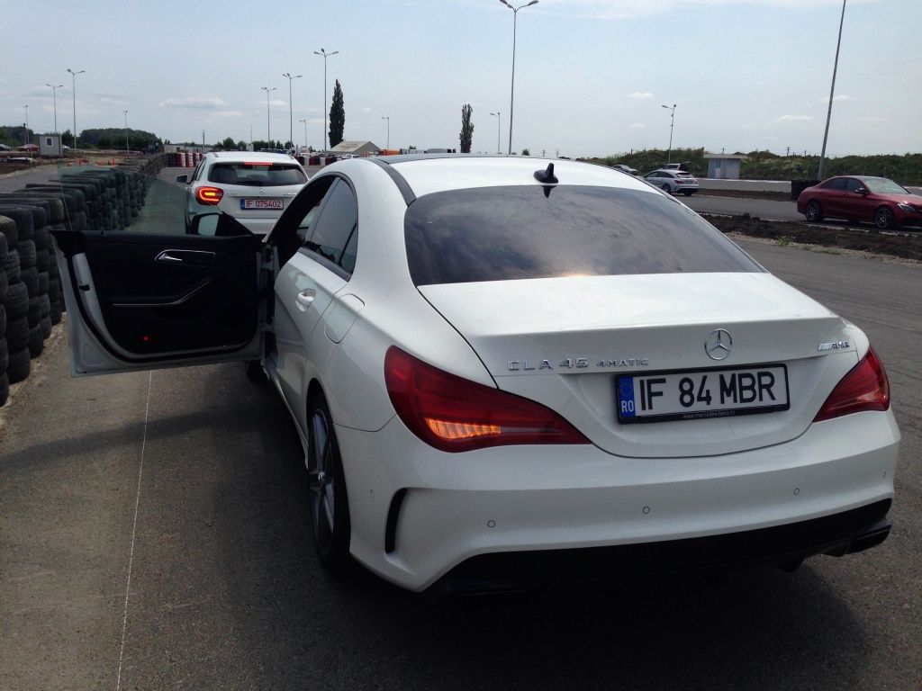 Mercedes-AMG - Imagine 9