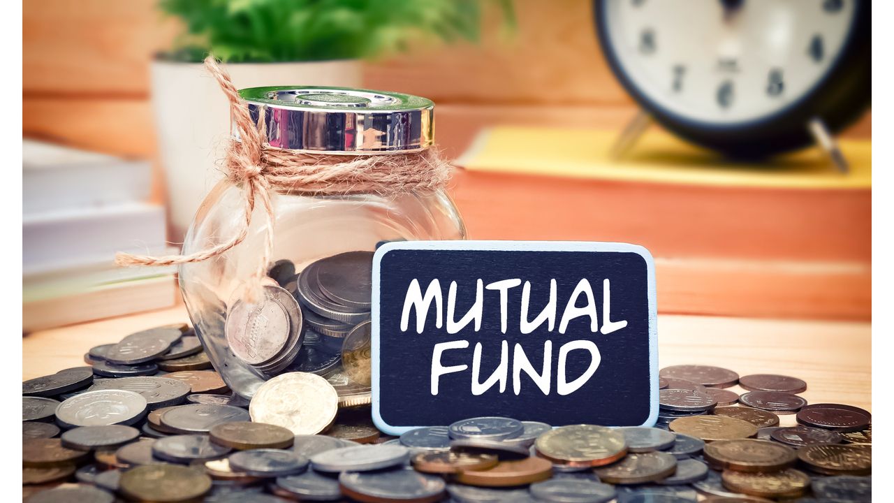 Dragos Neacsu, Erste AM: doar 4% dintre adulti stiu ce sunt fondurile mutuale, desi pot incepe sa investeasca si cu 100 de lei