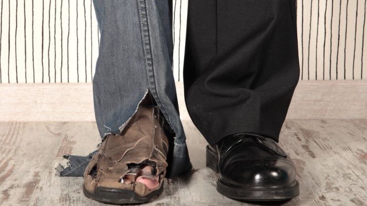 Comisia Europeana: Romania este tara cu cele mai mari inegalitati intre bogati si saraci din UE