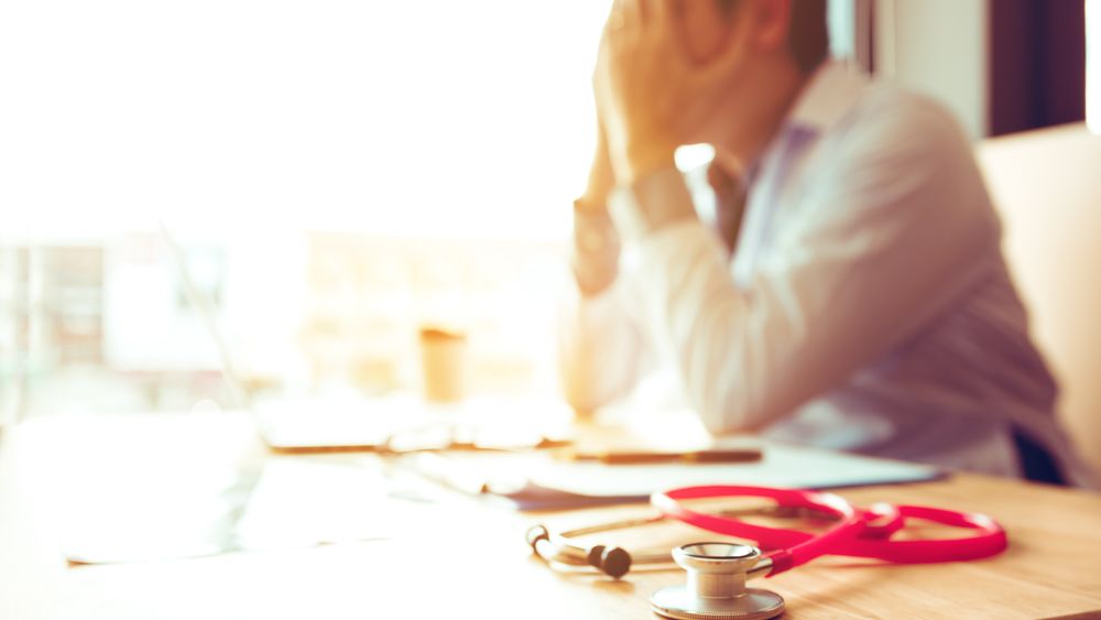 Studiu: 46% dintre salariatii din sectorul public de sanatate au sporurile pentru conditii de munca la nivel minim