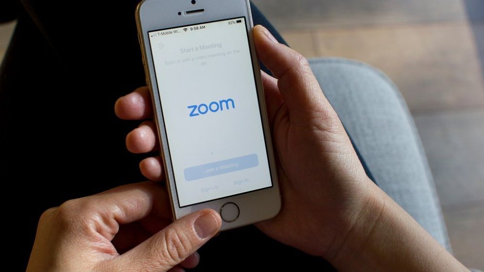 Averea deținătorului platformei Zoom a crescut cu 5 miliarde de dolari într-o singură zi