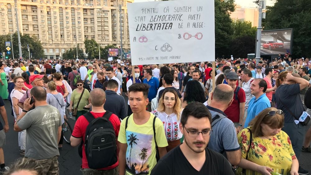 Festivalurile taraganarii, incompetentei si ipocriziei