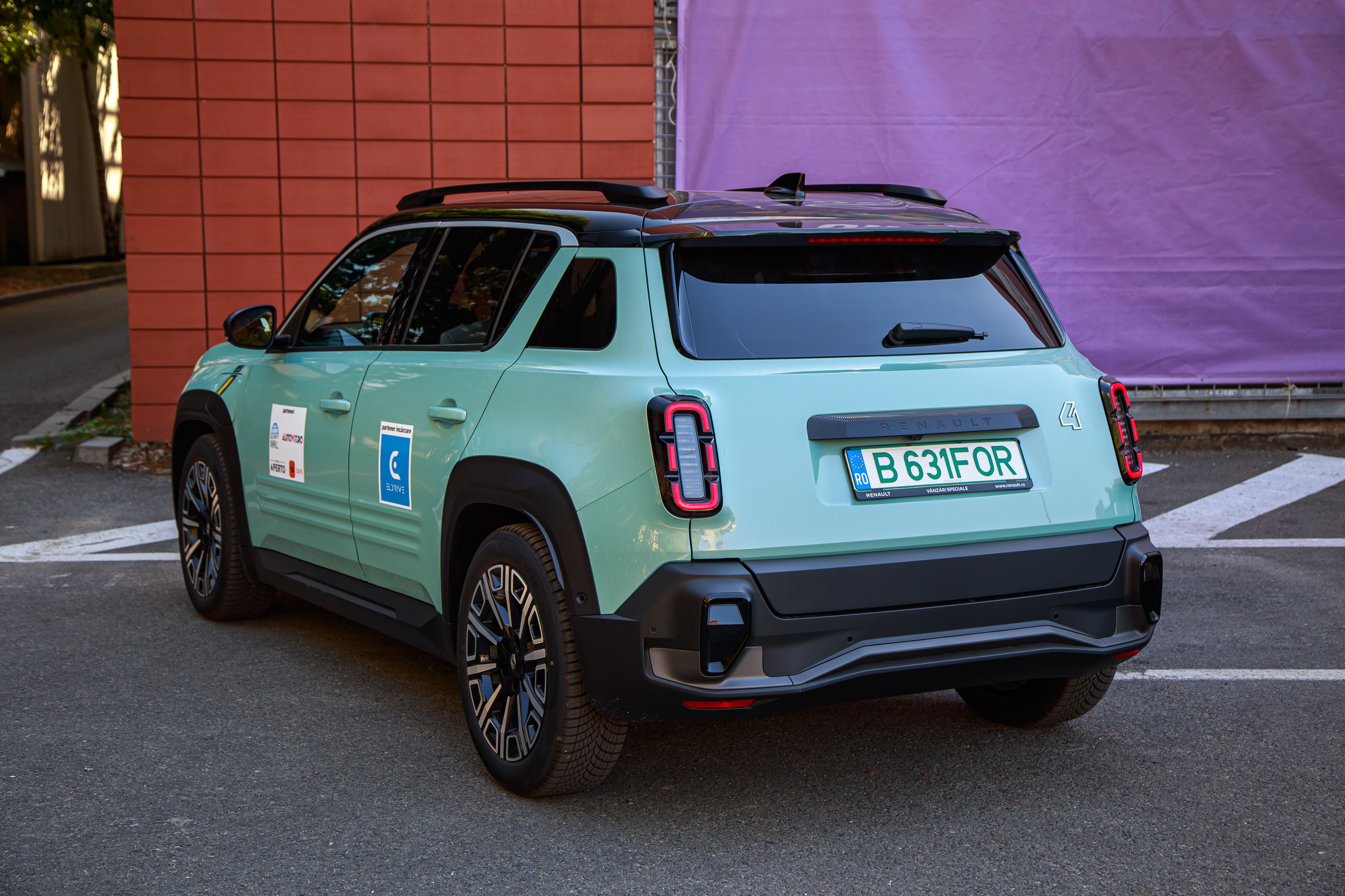 FOTO | Cum se conduc finalistele concursului Best Electric City Car 2026 - Poza 11