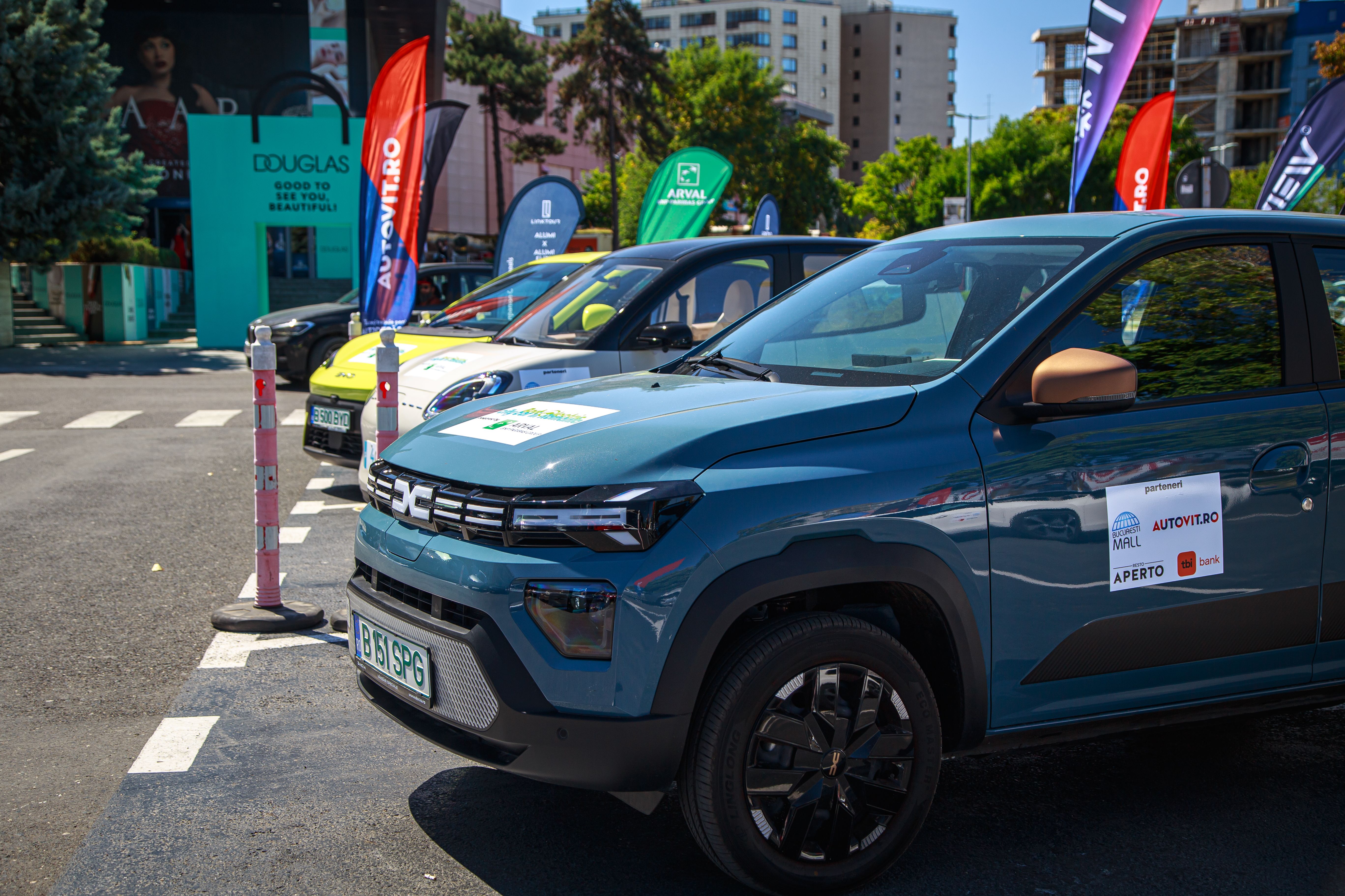 FOTO | Cum se conduc finalistele concursului Best Electric City Car 2026 - Poza 23
