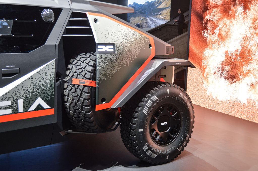GALERIE FOTO | Dakar: Cum vrea Dacia să uimească și cât crede că va vinde dacă va câștiga - Imagine 12