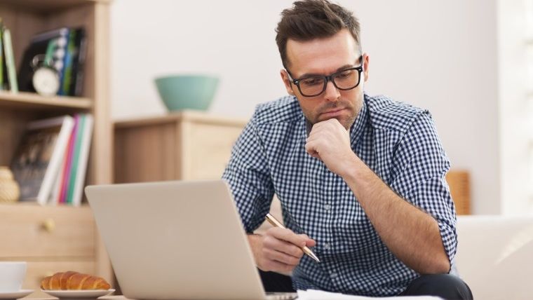 Freelancerii, o solutie pentru suplinirea deficitului de personal?