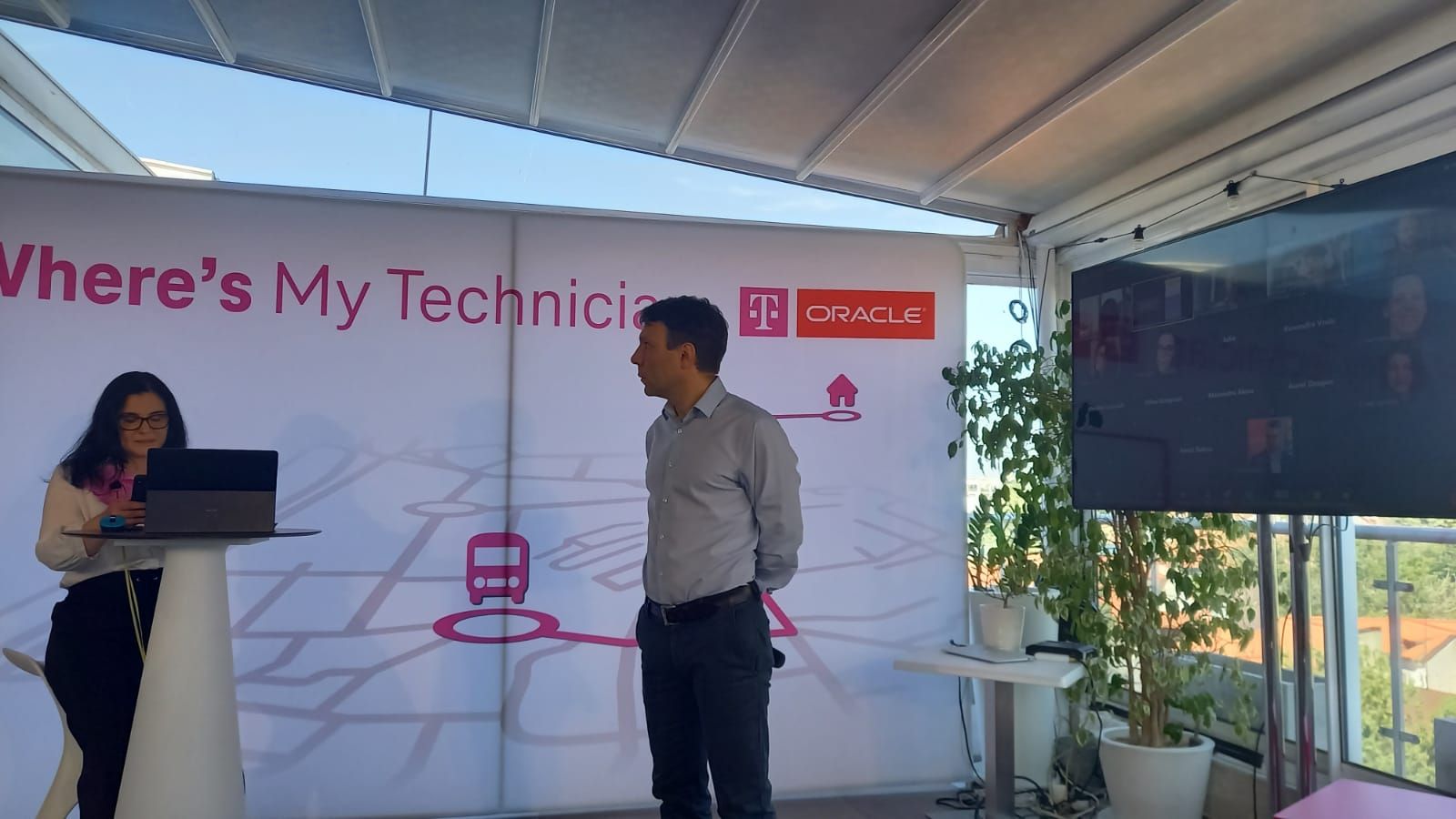 Telekom lansează o opțiune tip ”Uber” prin care vezi când sosește tehnicianul să îți rezolve problemele