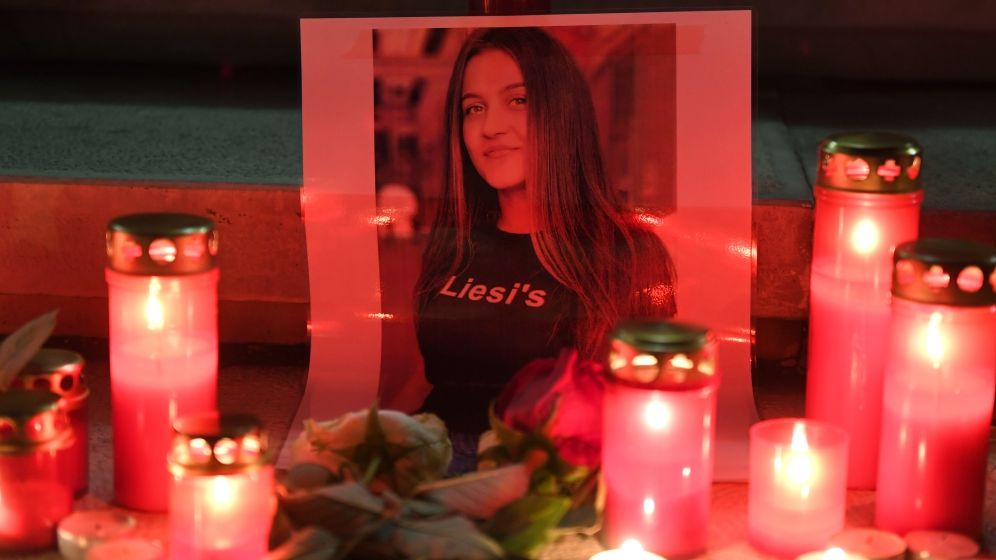 Cazul de la Caracal: Mama Luizei Melencu afirma ca initial politistii i-au spus ca fiica ei putea fi plecata cu un ''Fat-Frumos''