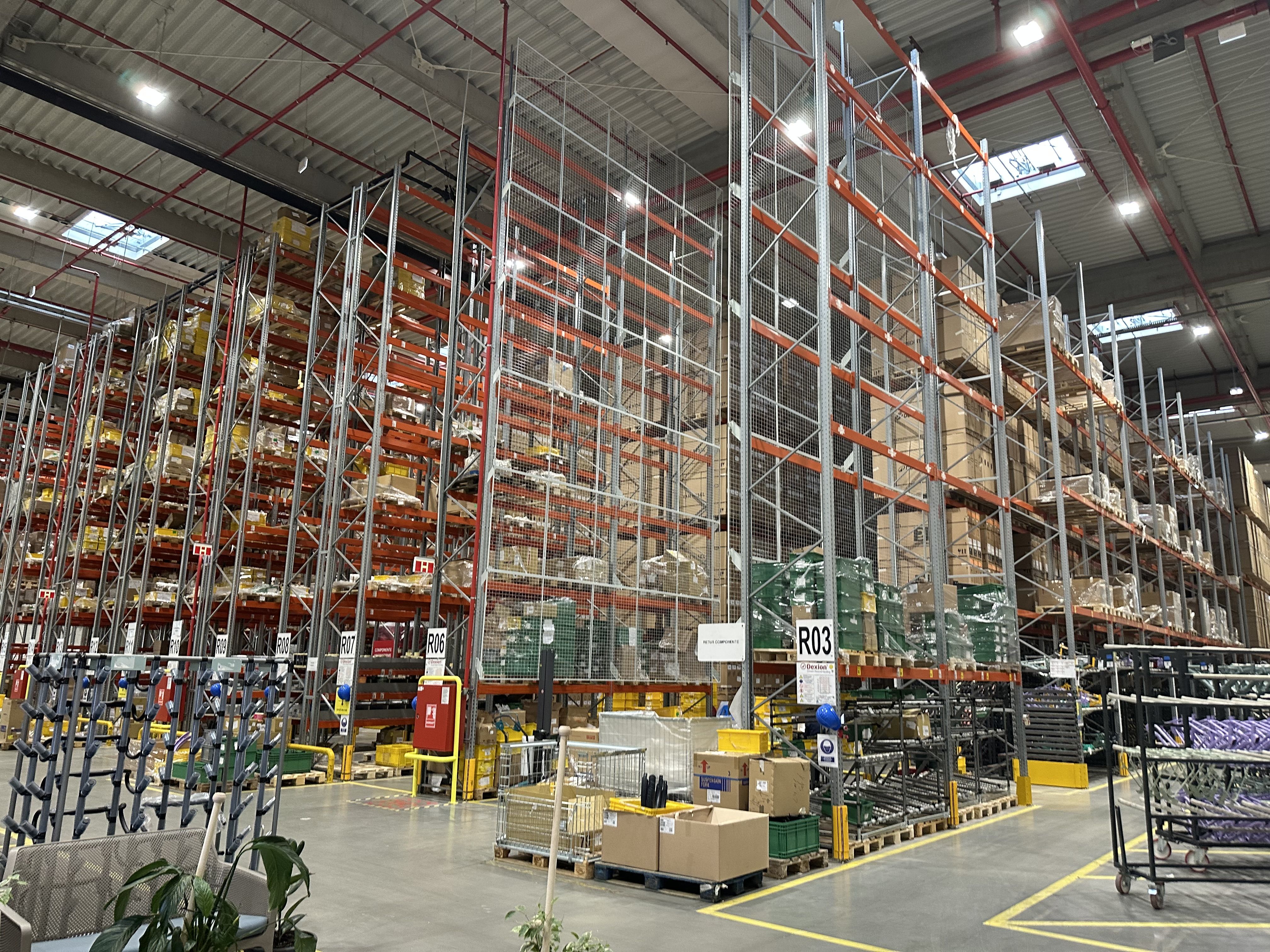 [FOTO Reportaj] Drumul bicicletelor românești, exportate în toată Europa. Cum sunt construite în fabrica Decathlon din Timișoara - Poza 17