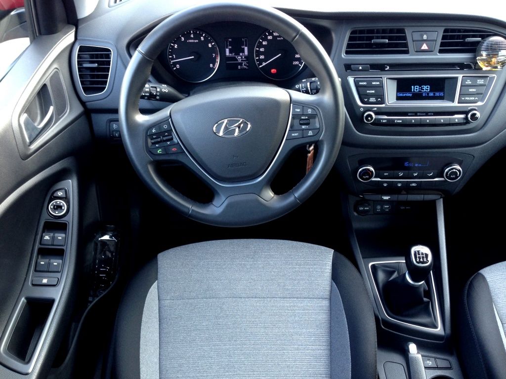 Hyundai i20 - Imagine 13