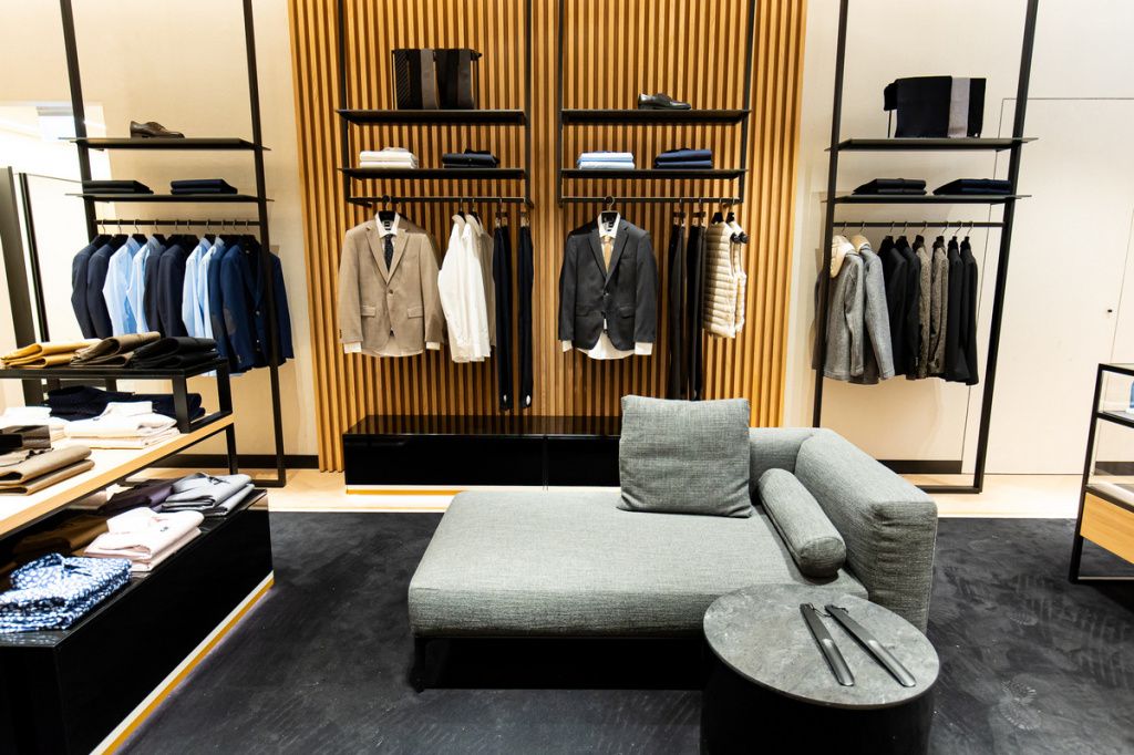 Hugo Boss deschide primul său magazin din afara Bucureștiul în Palas Iași - Imagine 4