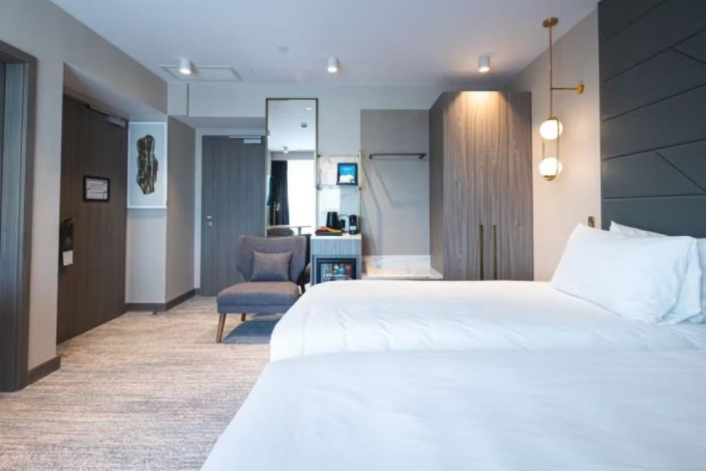 Cum arată primul hotel Crowne Plaza din Constanța - Imagine 8