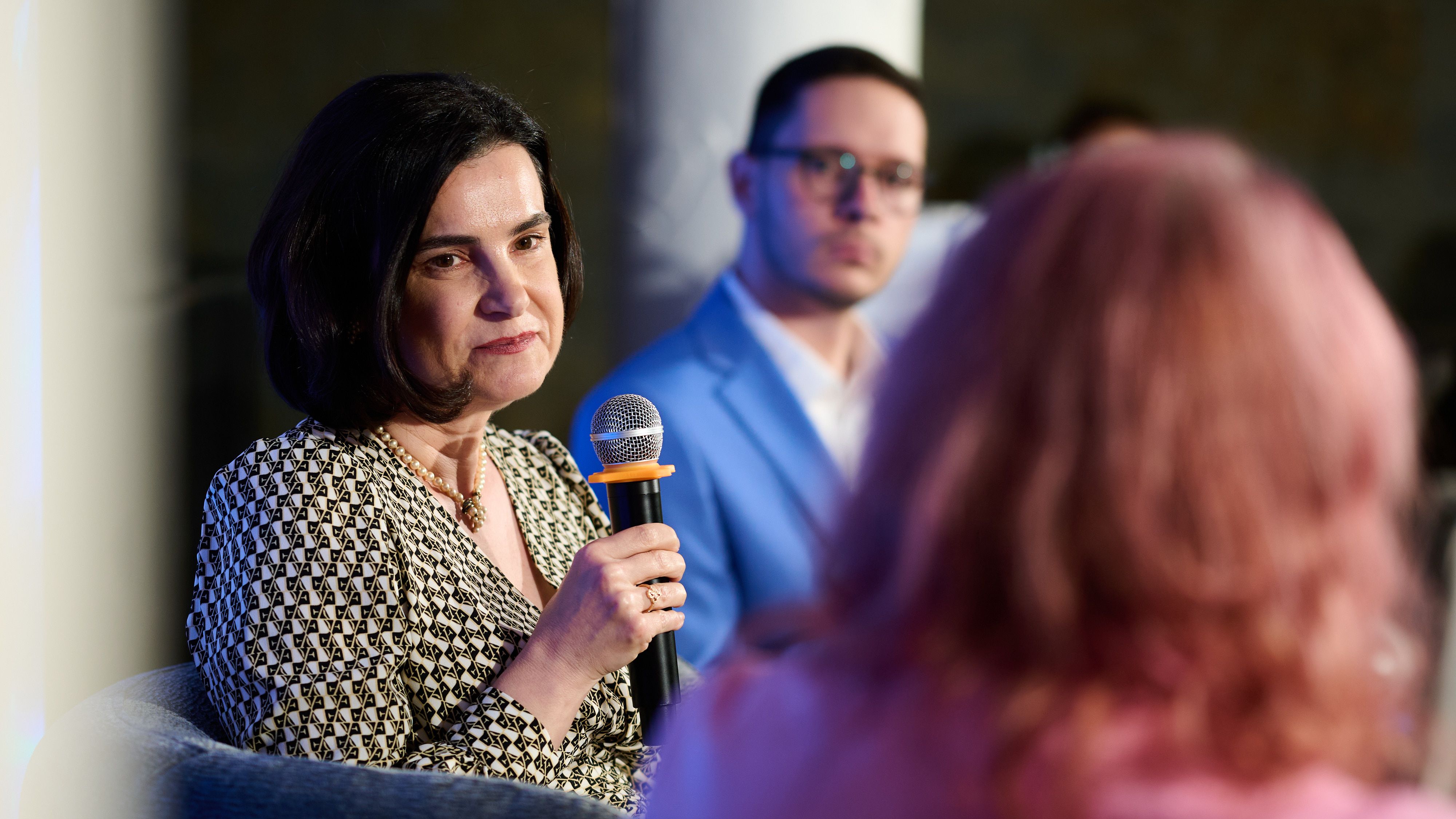 O lecție de leadership de la Mihaela Bîtu, CEO ING. Cum urmărești Steaua Nordului în business, când în fiecare seară e o ploaie de meteoriți