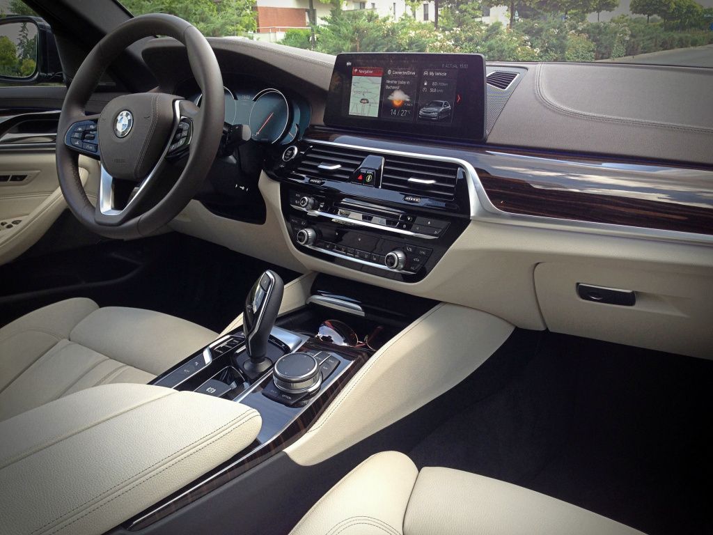 BMW Seria 5 sedan - Imagine 15