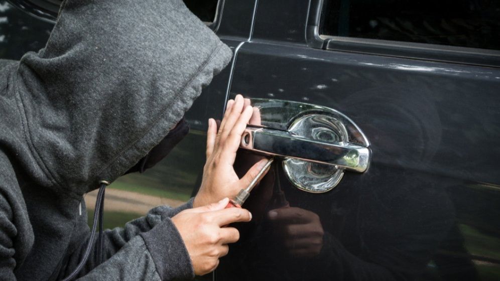 Peste 1.500 de infractiuni si amenzi in valoare de 1,5 milioane lei, in noaptea de Revelion