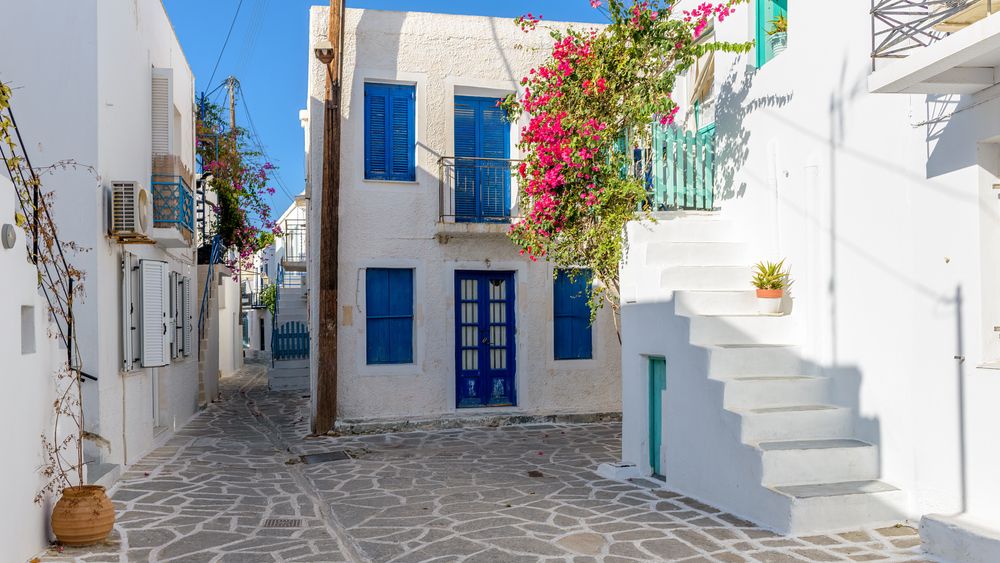 Cutremurele, incendiile sau inundațiile îți pot strica vacanța. Ce spun experții în asigurări despre protecția în fața dezastrelor naturale