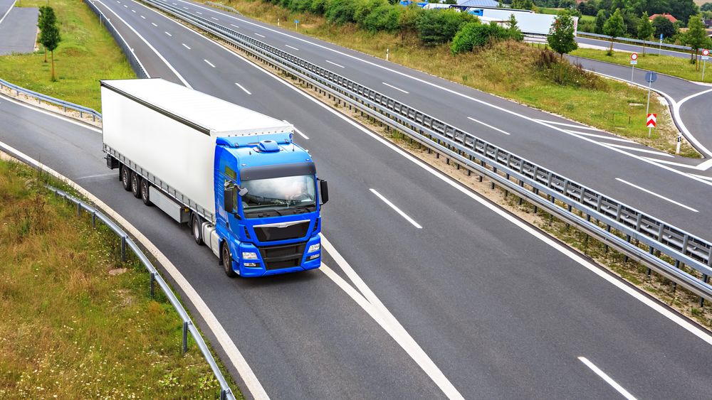 Patru scenarii posibile pentru viitorul industriei de transport rutier