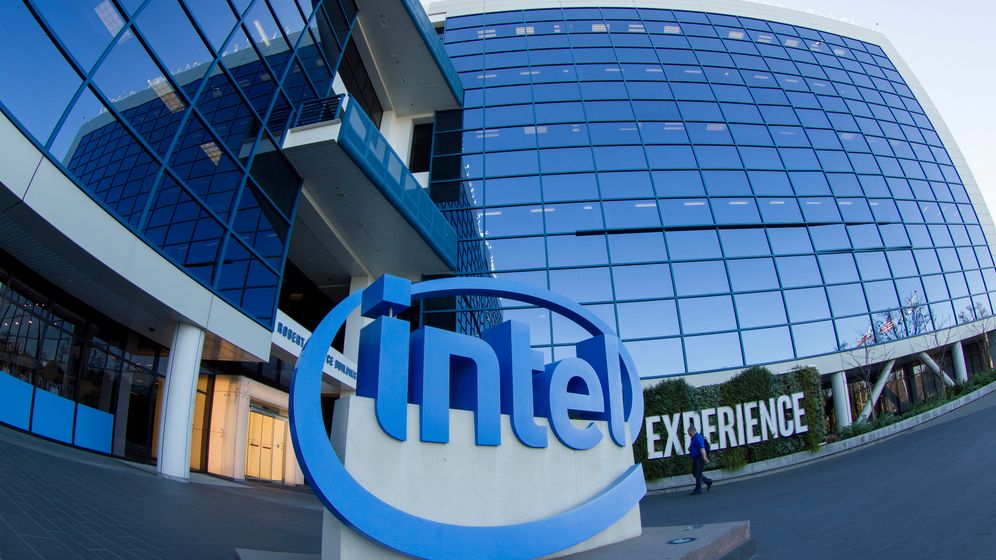 Intel va investi 80 de miliarde de euro în producția de cipuri din Europa