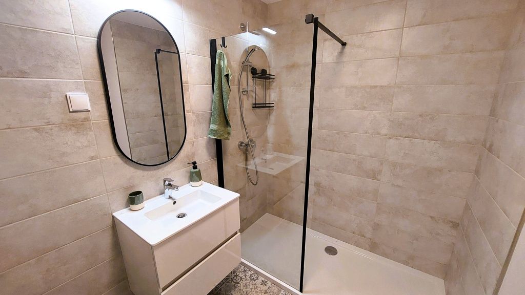 Cum arată un apartament de 150.000 euro din complexul de 4.500 de apartamente de lângă Stadionul - Imagine 45