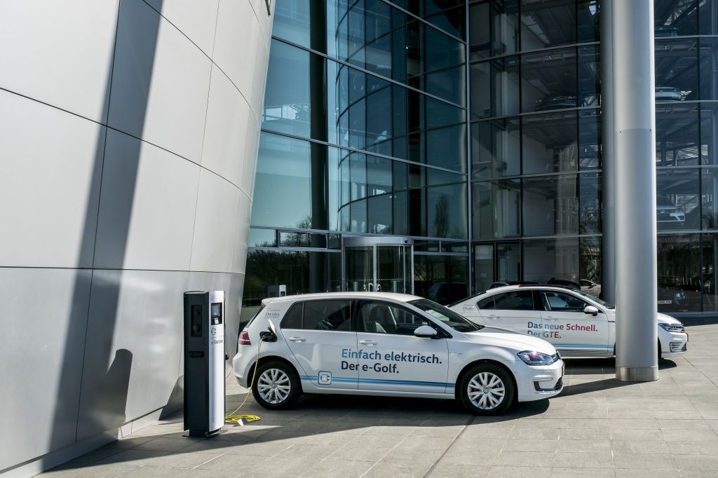 Volkswagen Transparent Factory - Imagine 10