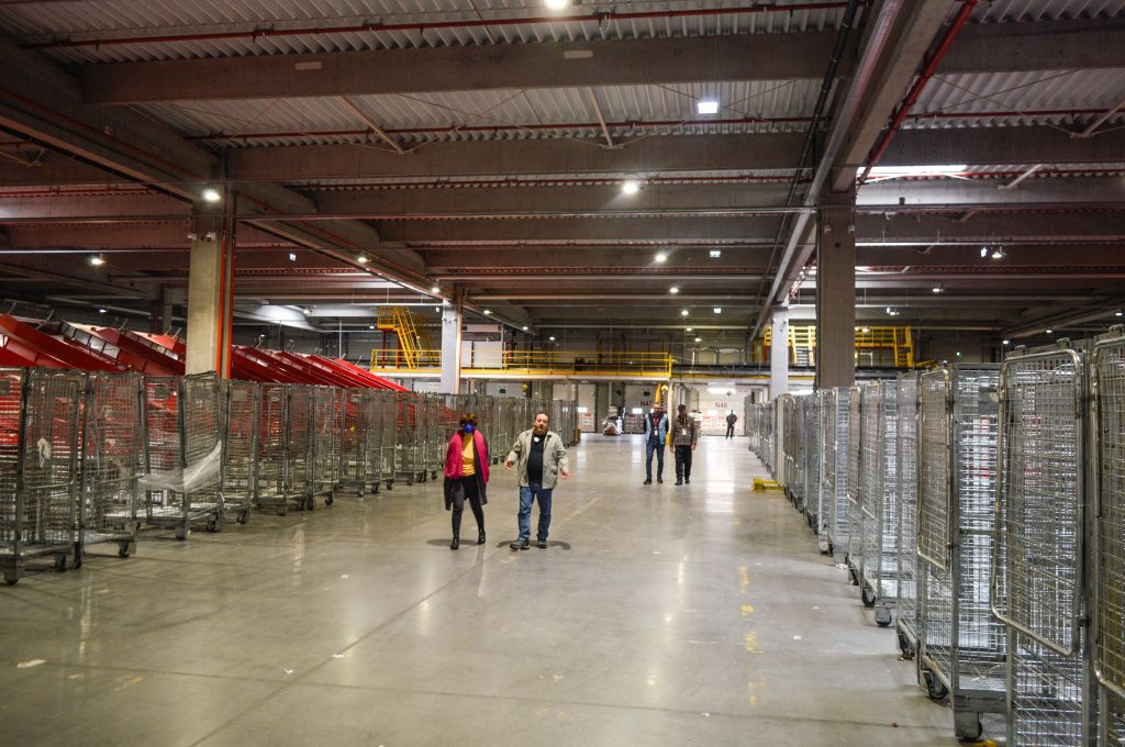 GALERIE FOTO | Cum arată cel mai mare centru logistic al Sameday - Imagine 28