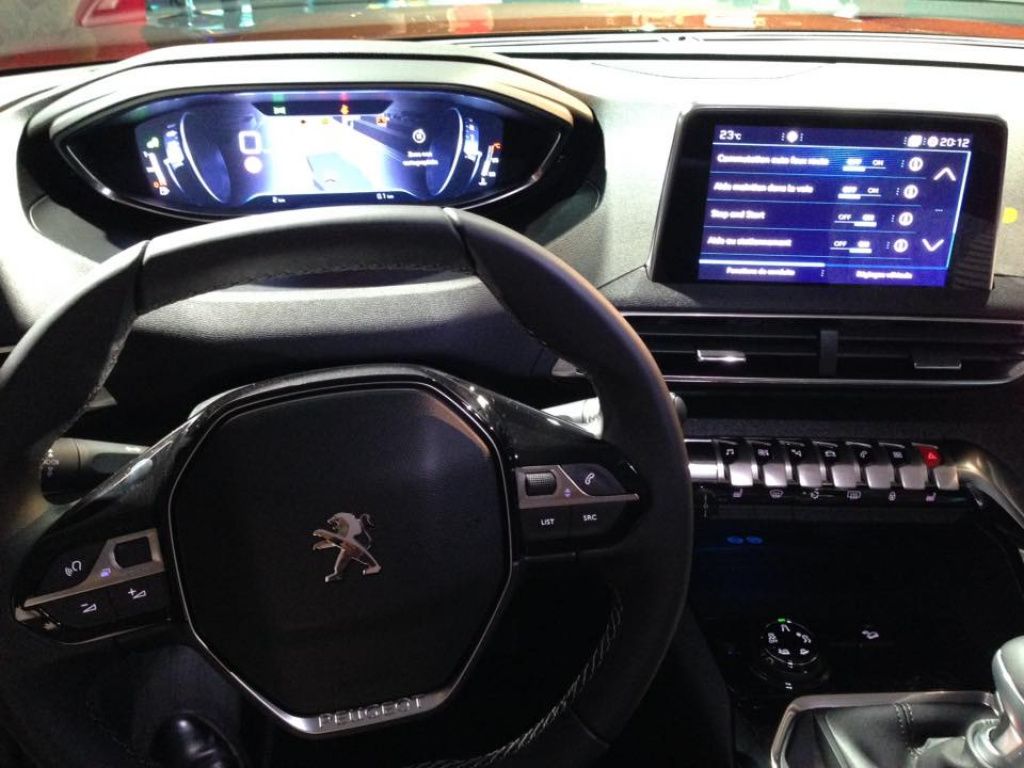 Peugeot 3008 - Imagine 7