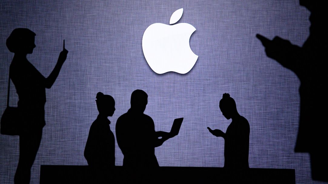 Decizia rară luată de Apple: Va concedia mai mulți oameni, inclusiv angajați cu vechime de peste 20 de ani