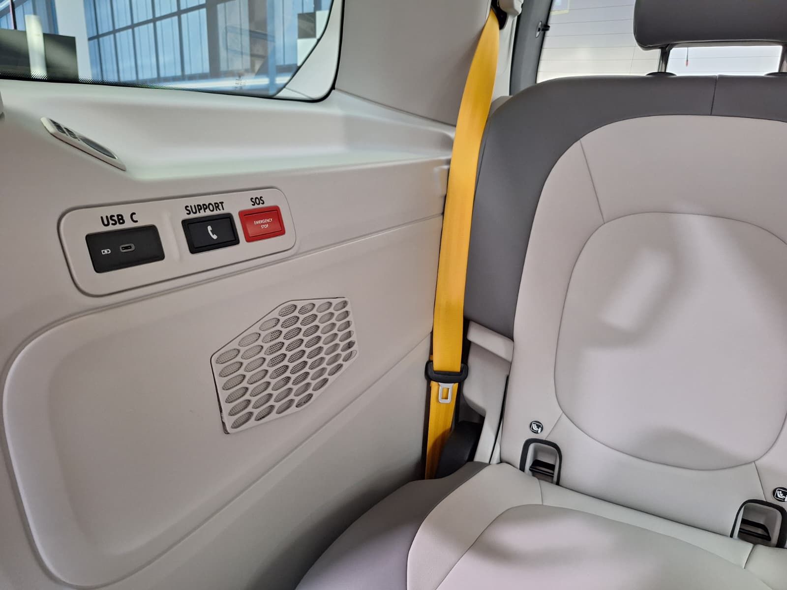 Pariul Volkswagen pe vehicule autonome: Cum cred germanii că arată viitorul mobilității - Poza 17