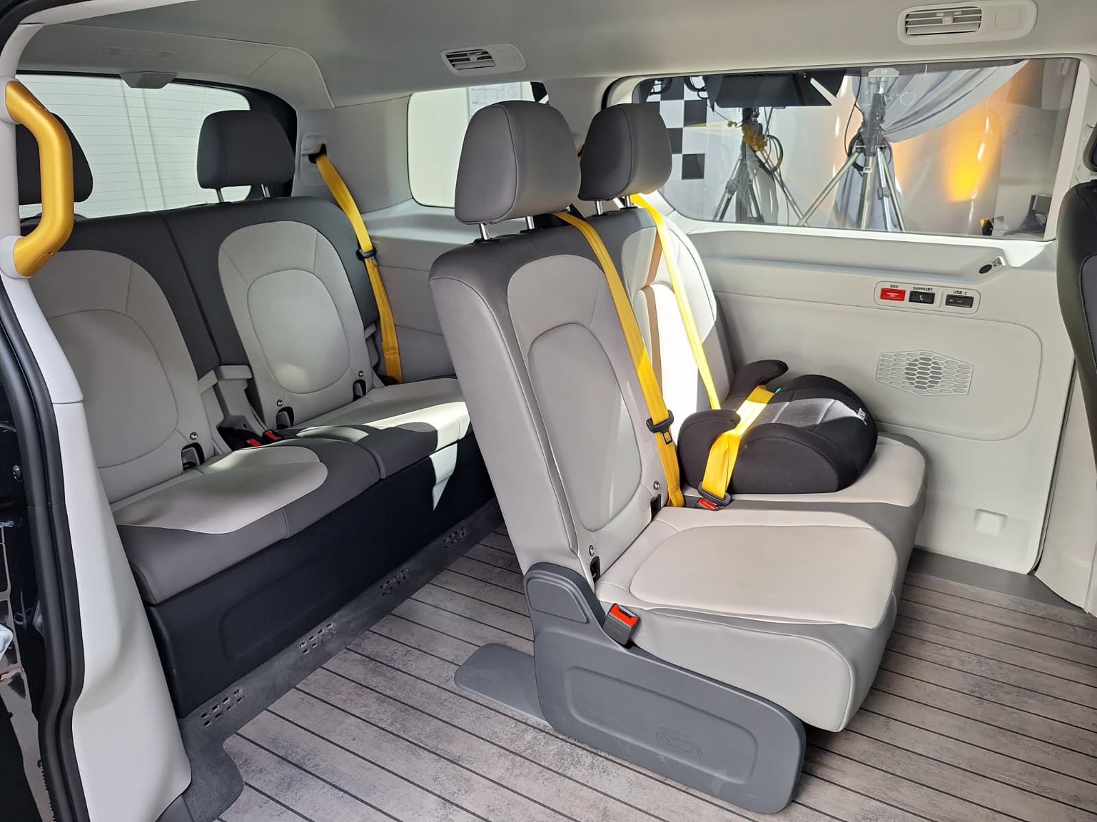 Pariul Volkswagen pe vehicule autonome: Cum cred germanii că arată viitorul mobilității - Poza 15