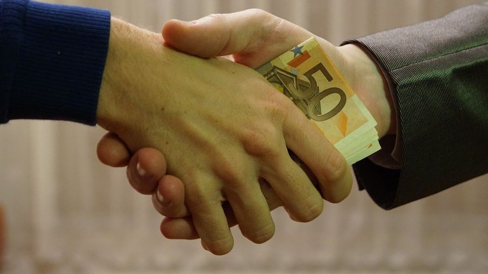 Studiu Rand Europe: Romania pierde anual intre 13,5% si 22,5% din PIB din cauza coruptiei