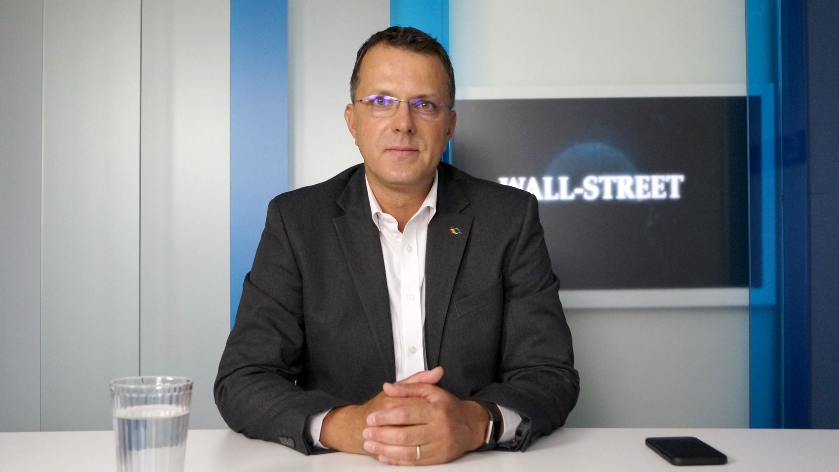 Ionuț Moșteanu, purtător de cuvânt USR: Îmi pare rău pentru colegii care au ales să plece pe alt drum alături de Dacian Cioloș