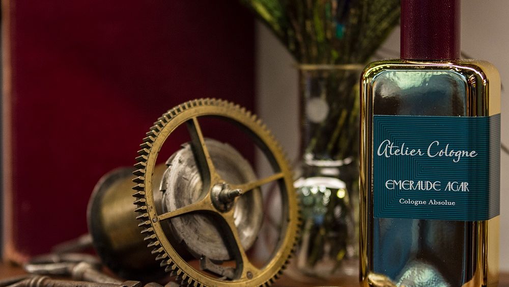 Doi francezi au creat casa de parfumuri care reinventeaza apa de colonie. Povestea Atelier Cologne
