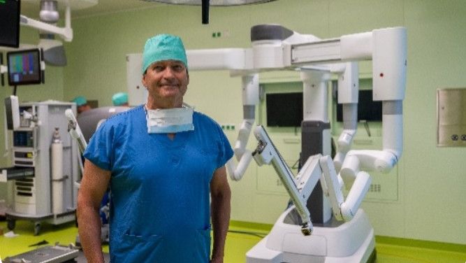 Sistemul de chirurgie robotica Da Vinci Xi - Chirurgie robotica de ultima generatie la Spitalul Privat Döbling