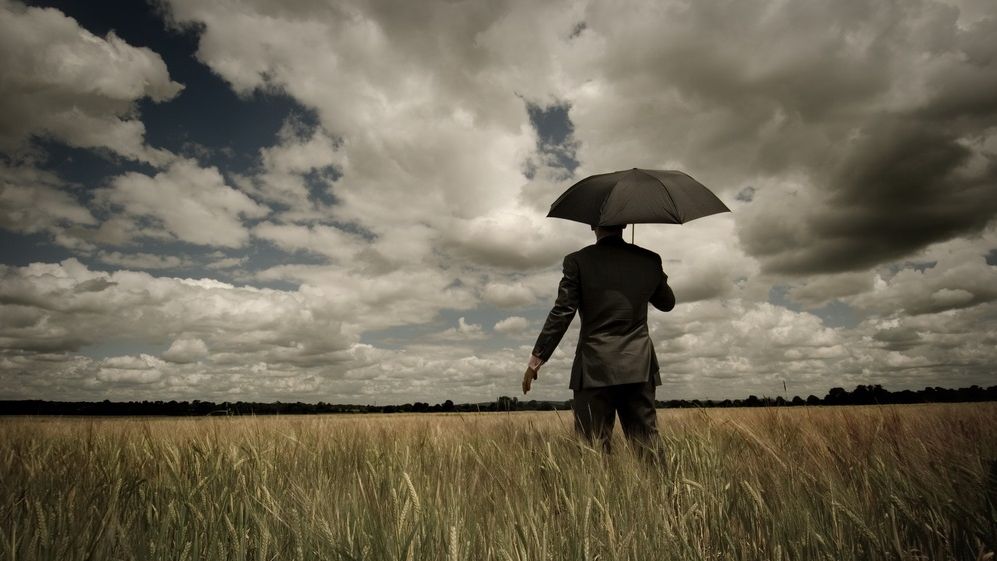 Noua OUG 117 din Codul Muncii poate arunca în aer mediul de business local, prin dezechilibrarea pieței muncii