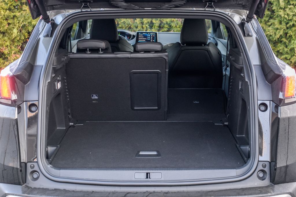 Peugeot 3008 - Imagine 19