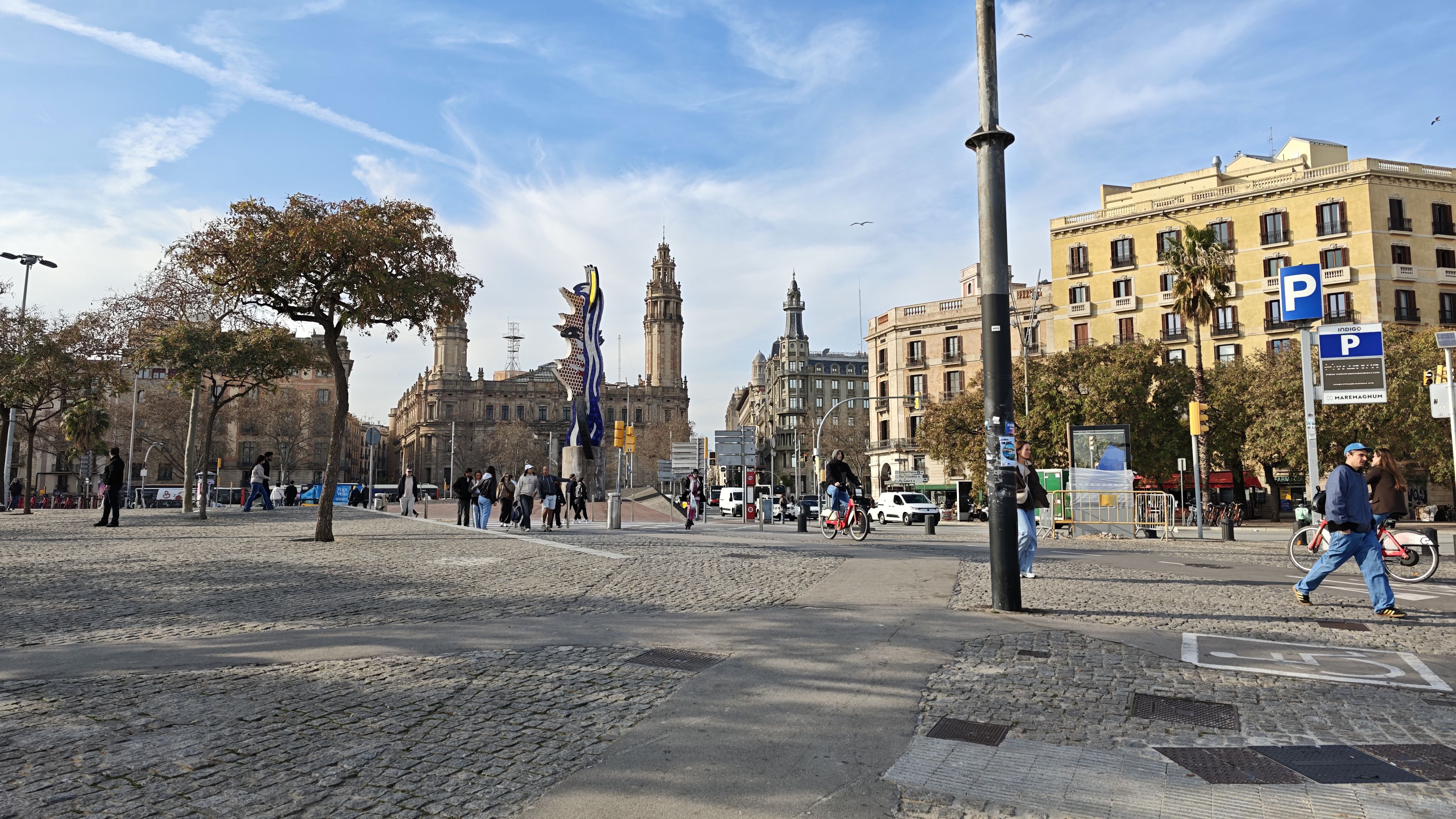 Review Xiaomi 17 Ultra: Când hardware-ul dictează fotografia, nu algoritmul - Poza 12