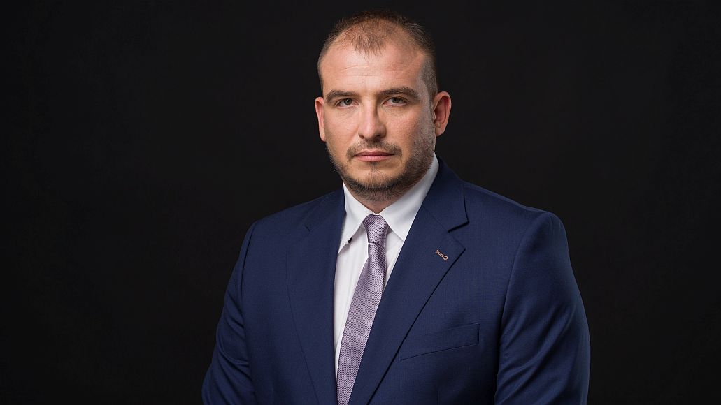 AVERTISMENT: Asigurările, energia și comerțul, cele mai expuse sectoare la riscul de fraudă