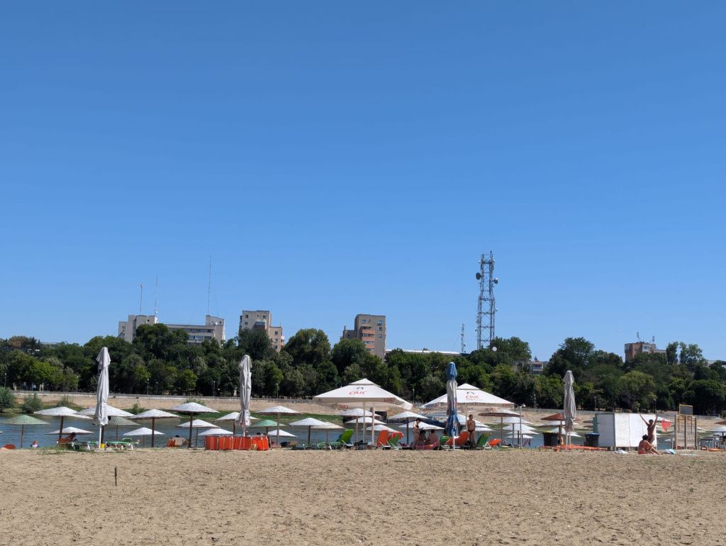 Samskara Beach: Cum arată plaja cu prețuri decente din apropierea Bucureștiului - Imagine 17